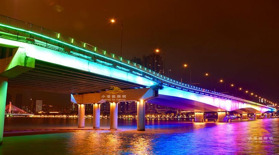 沿海高速桥夜景亮化