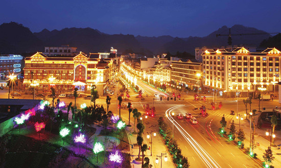 小凌狐支持汝城县乡村亮化工程扮靓新农村建设